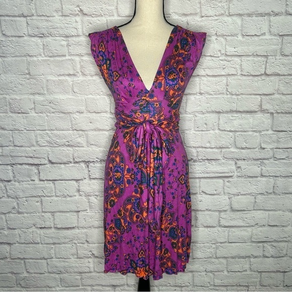 NWOT Free People Mixed Print V Neck Sleeveless Waist Tie Mini Dress - Picture 3 of 11